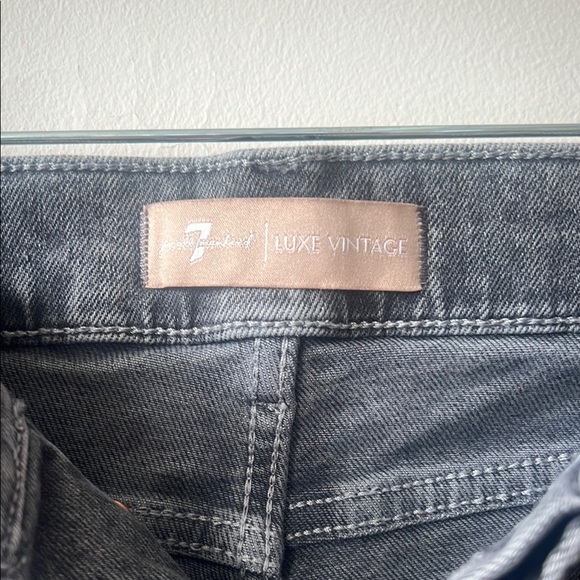 7 For All Mankind | Gray Straight Leg Jeans | size 27 - Picture 4 of 6